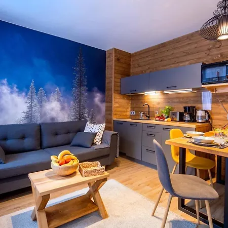 Апартаменты Apartament Z Ogrodem