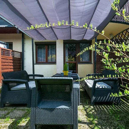 Апартаменты Apartament Z Ogrodem Закопане