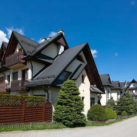 Apartament Z Ogrodem *