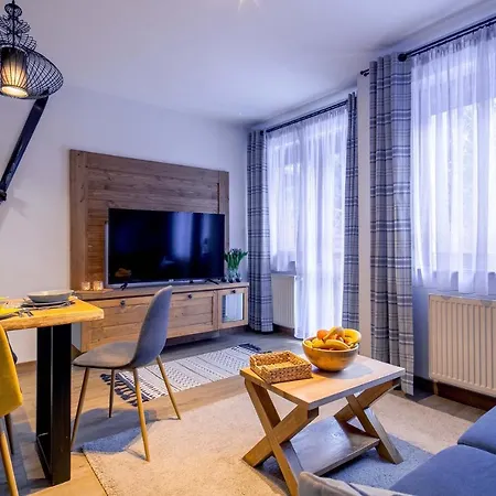 Apartament Z Ogrodem *