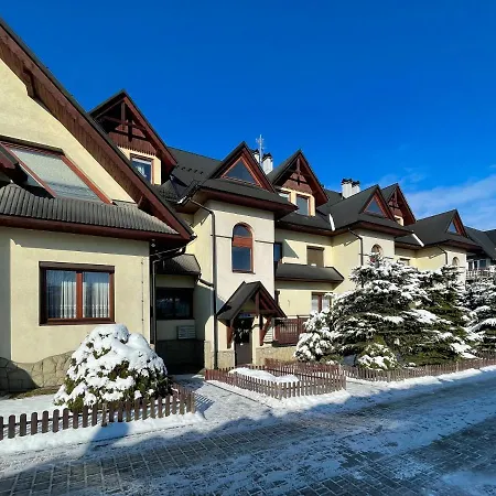 Apartament Z Ogrodem Διαμέρισμα *